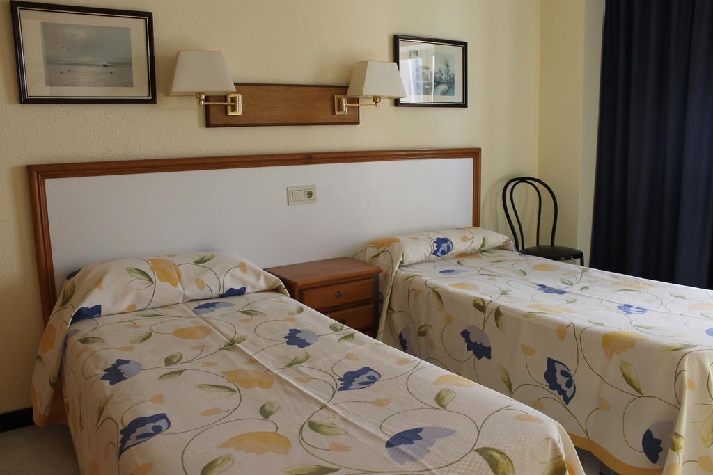 One-Bedroom Apartment 2