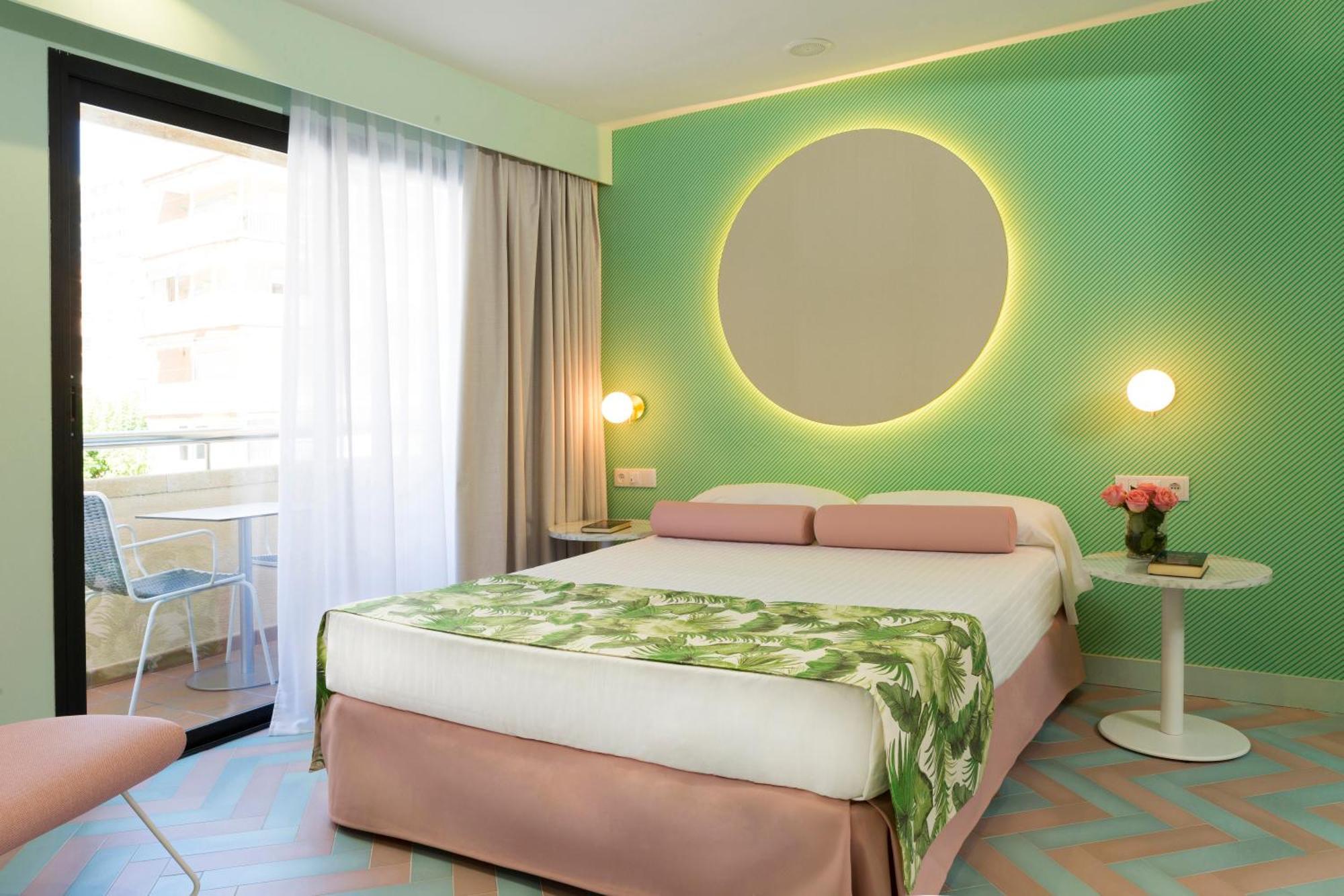 Junior Suite Avenue View