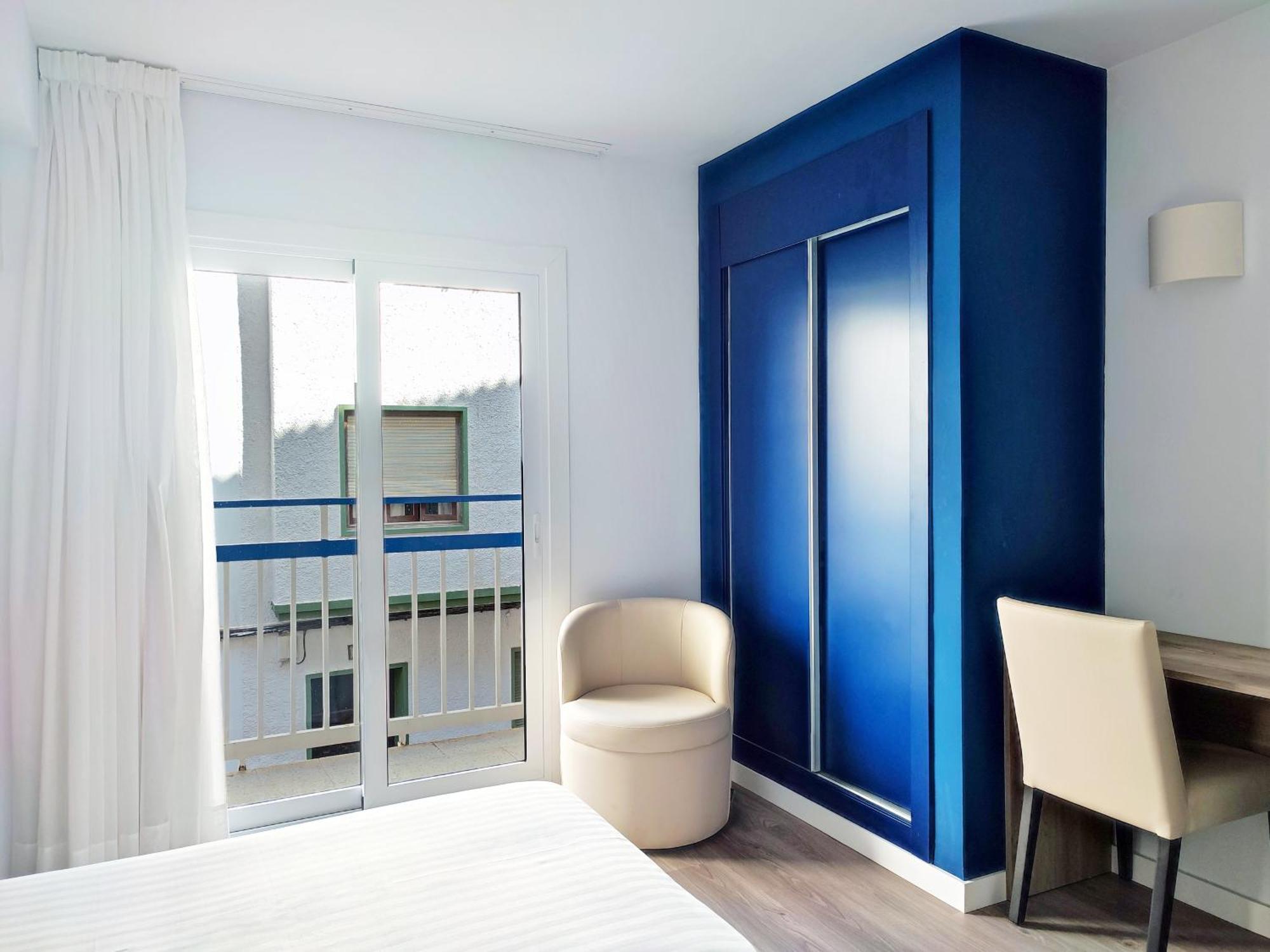 Double Room Street View