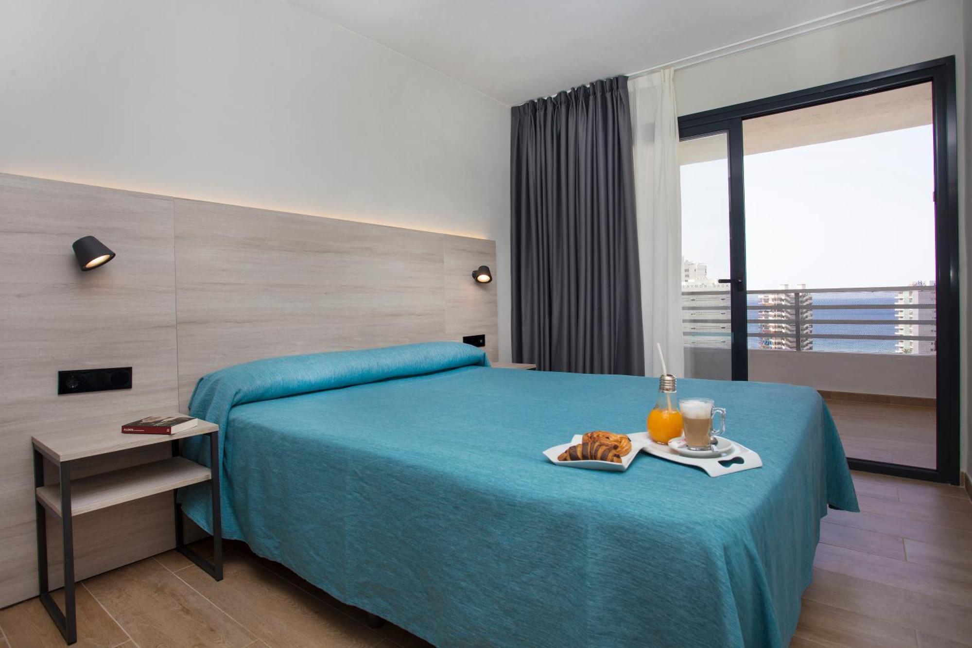 One-Bedroom Apartment,1272893947:JPEG