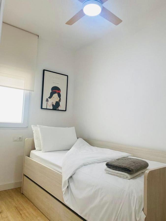 Three-Bedroom Apartment,1360489814:JPEG