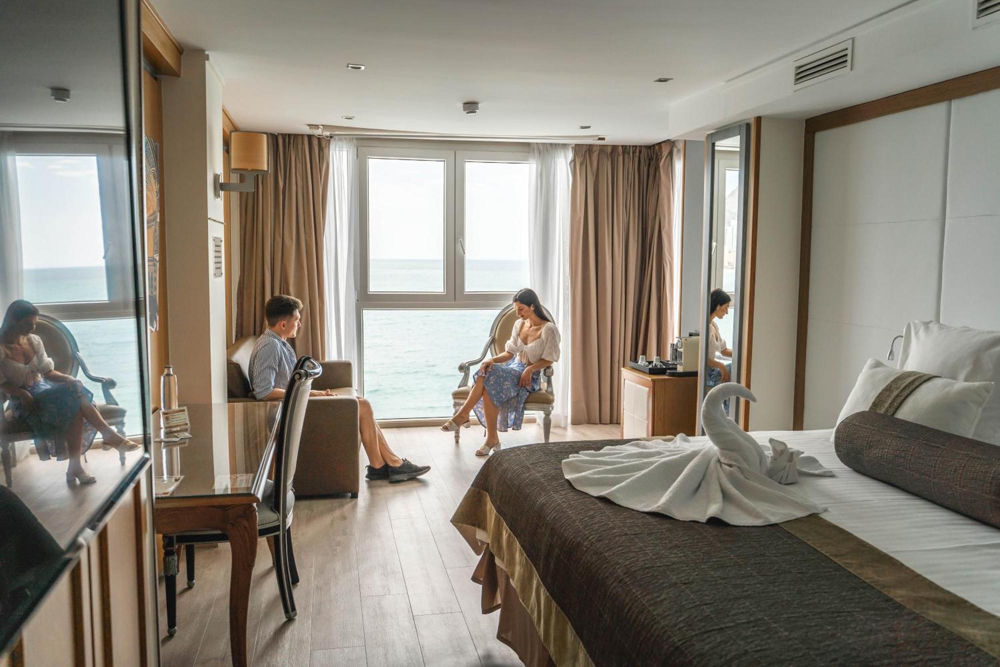 Deluxe Junior Suite Sea View