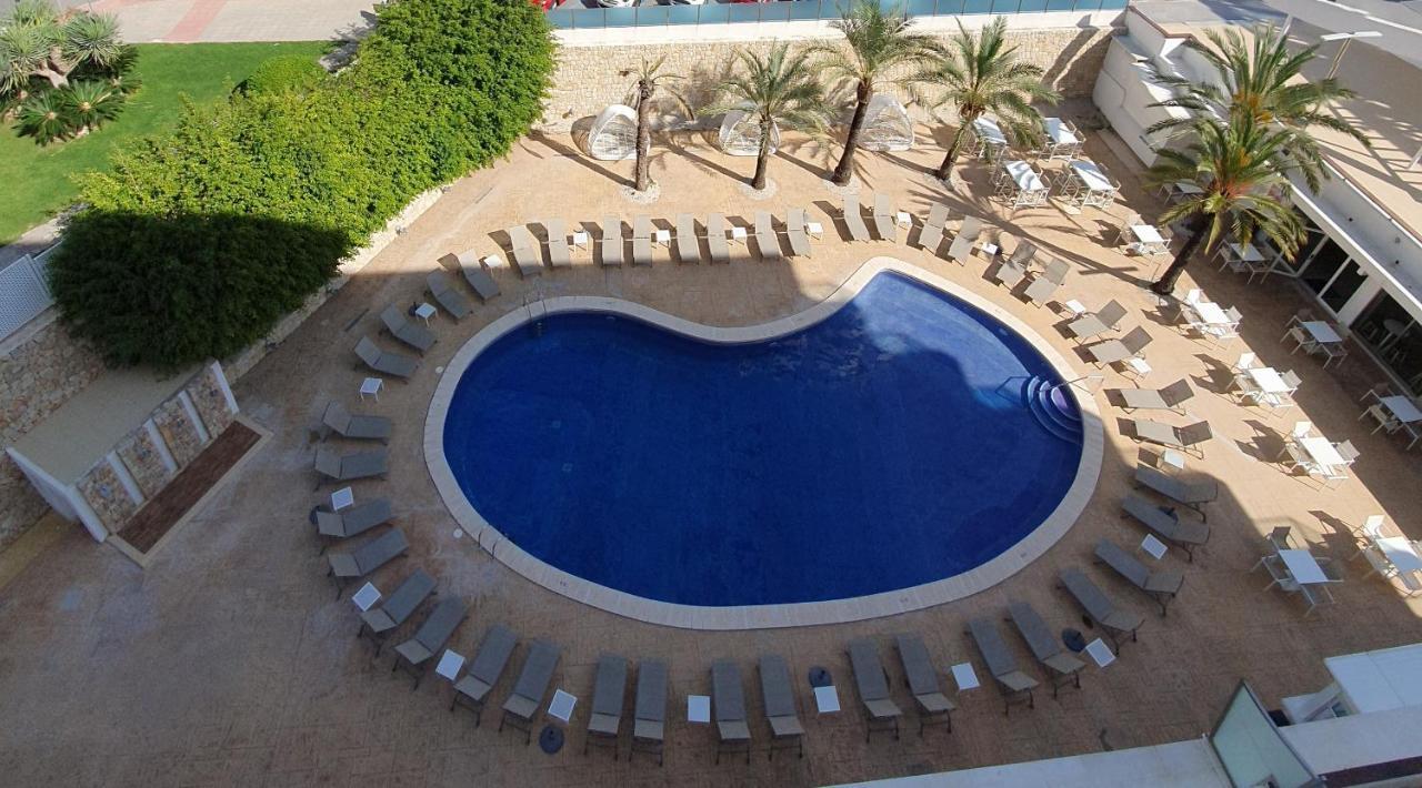 Triple Room Pool View