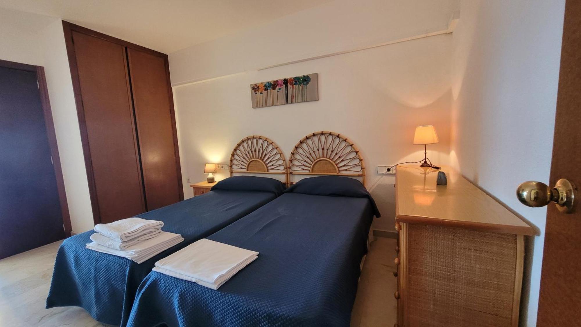 One-Bedroom Apartment 2