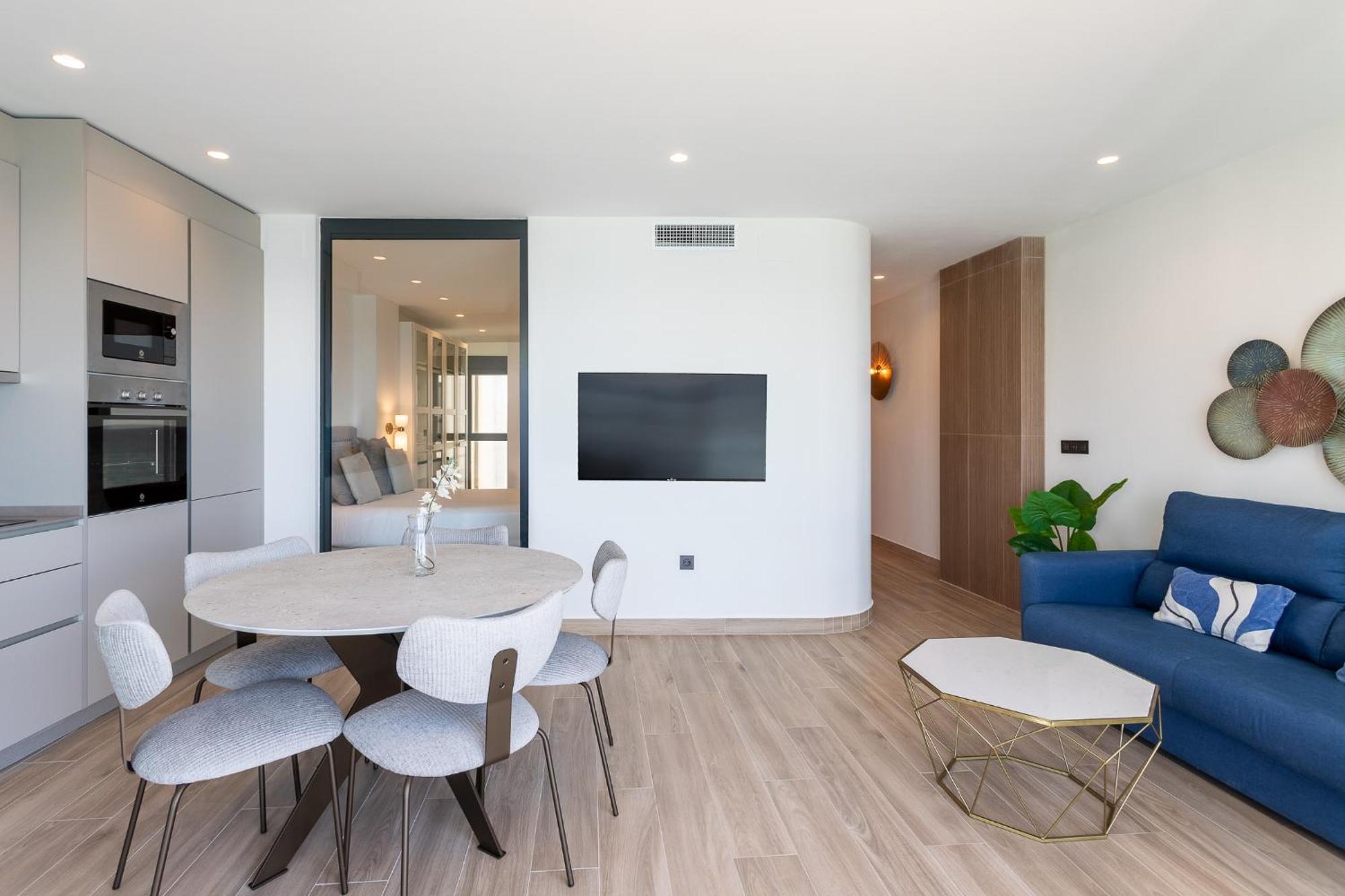 Two-Bedroom Apartment Sea View