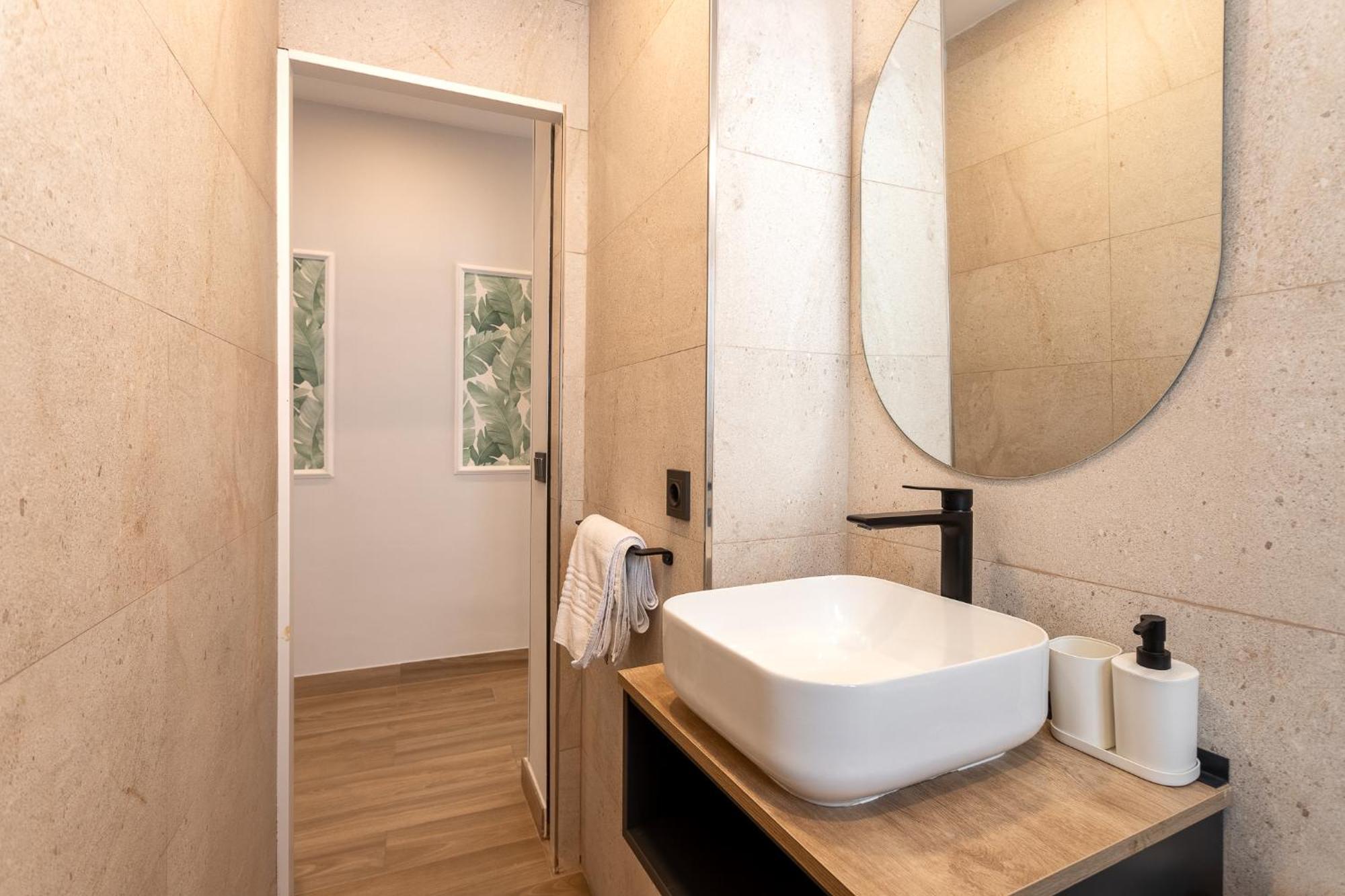 Two-Bedroom Apartment Partial Ocean View