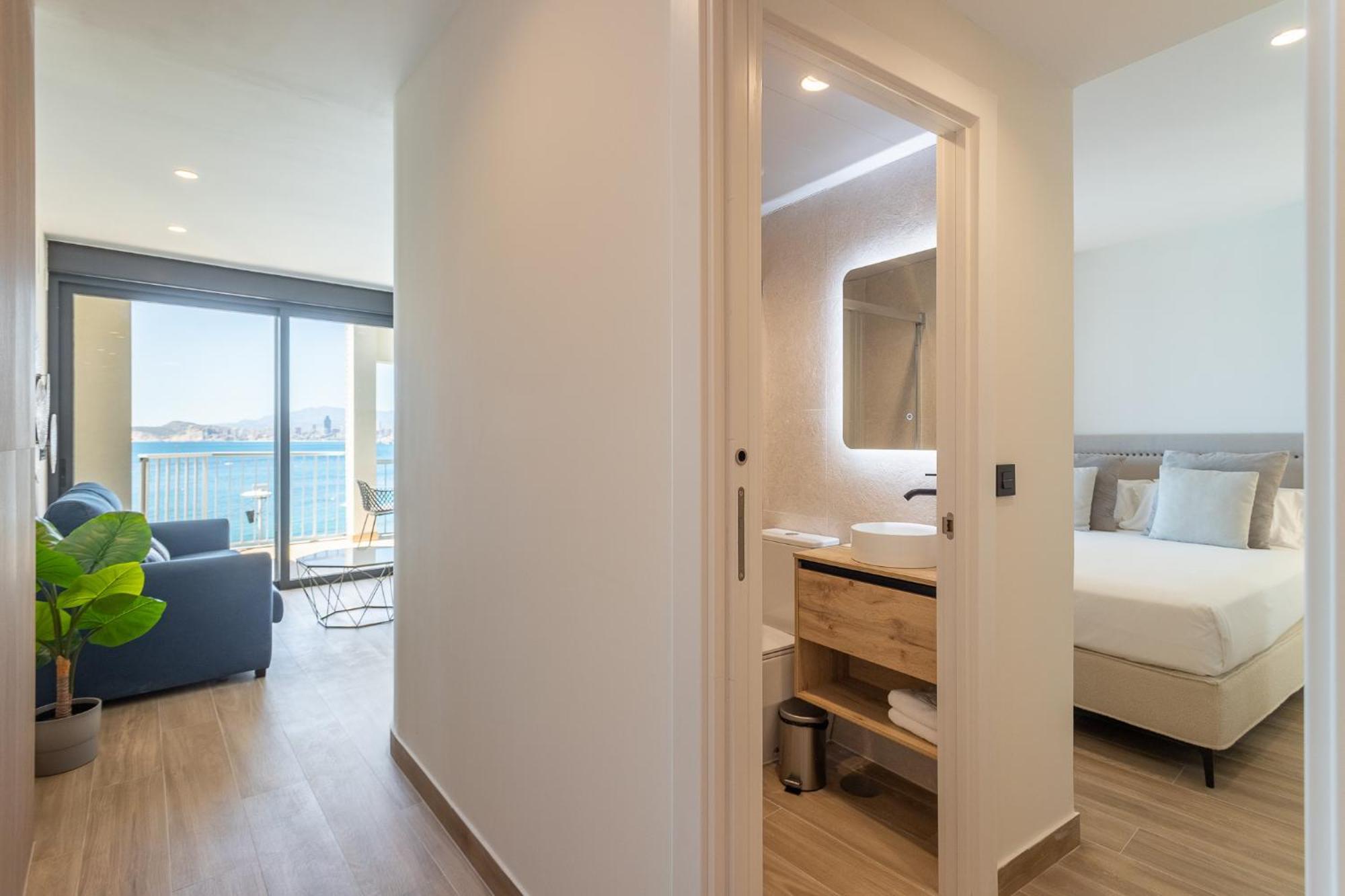 Two-Bedroom Apartment Sea View