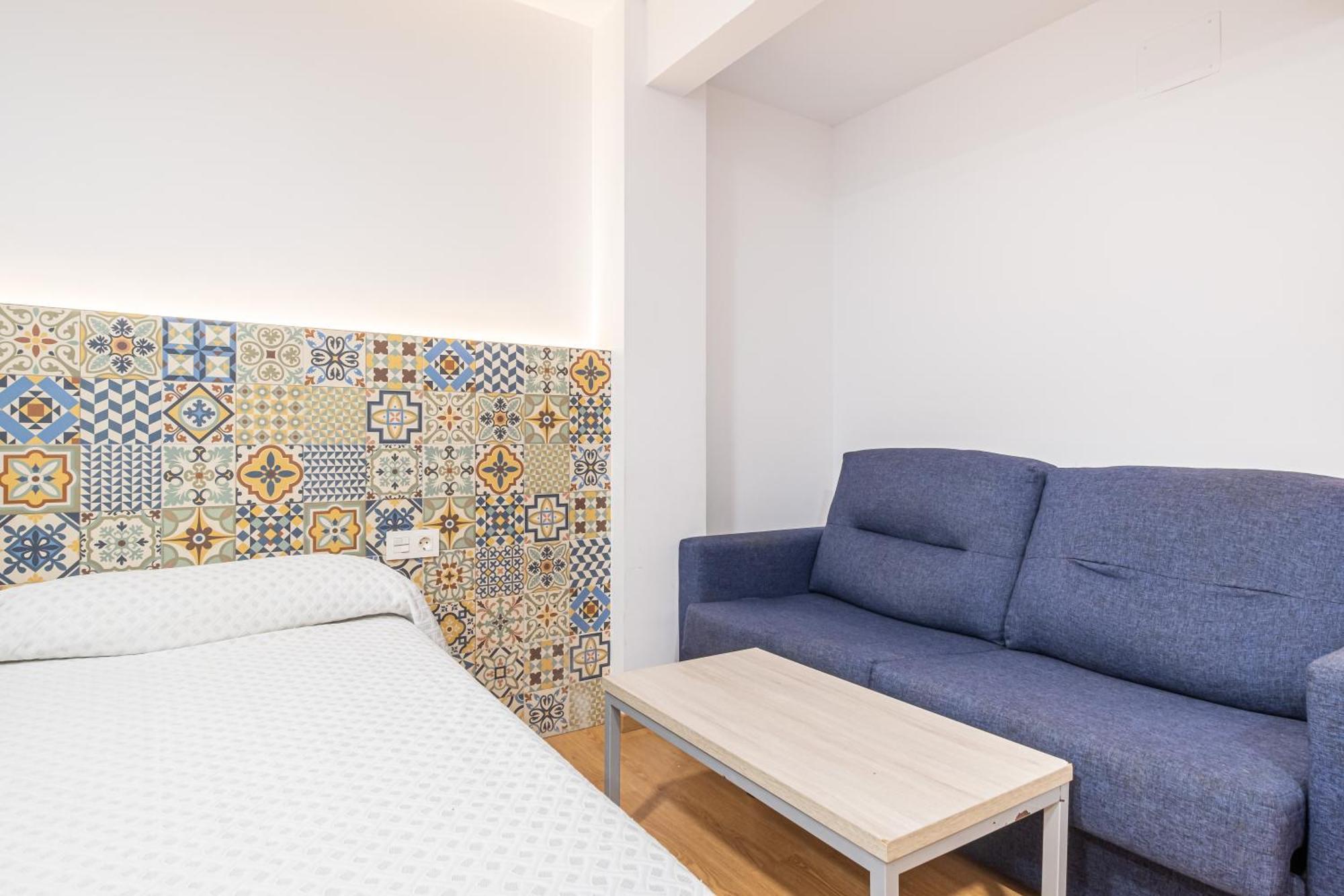 Studio Apartment