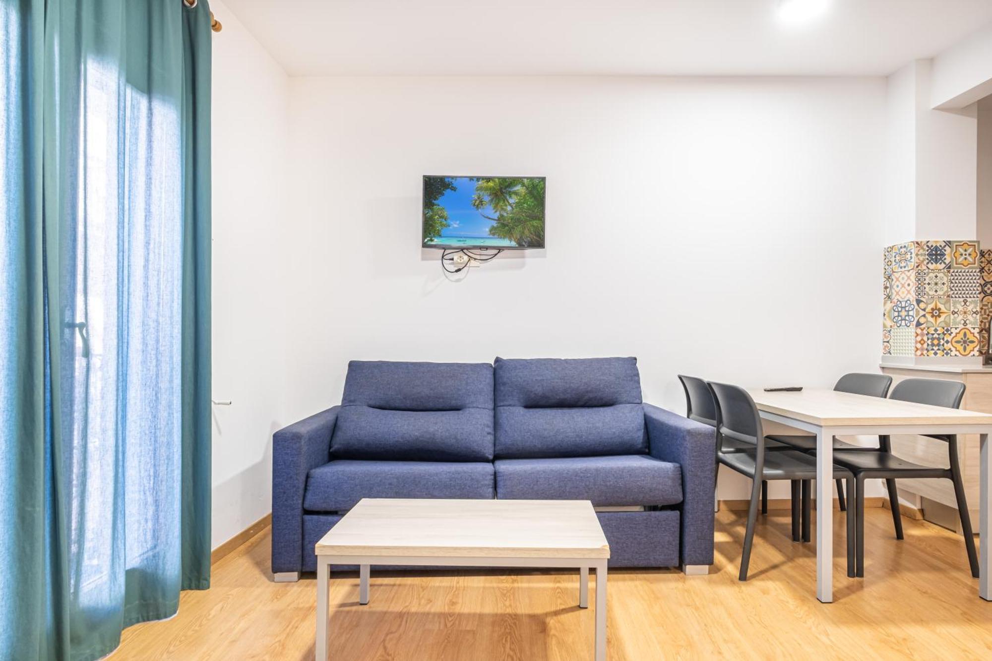 Studio Apartment