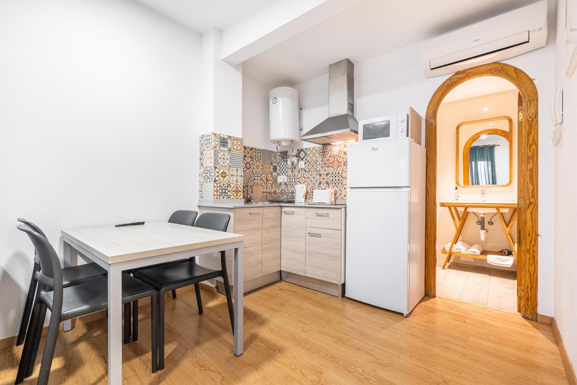 Studio Apartment