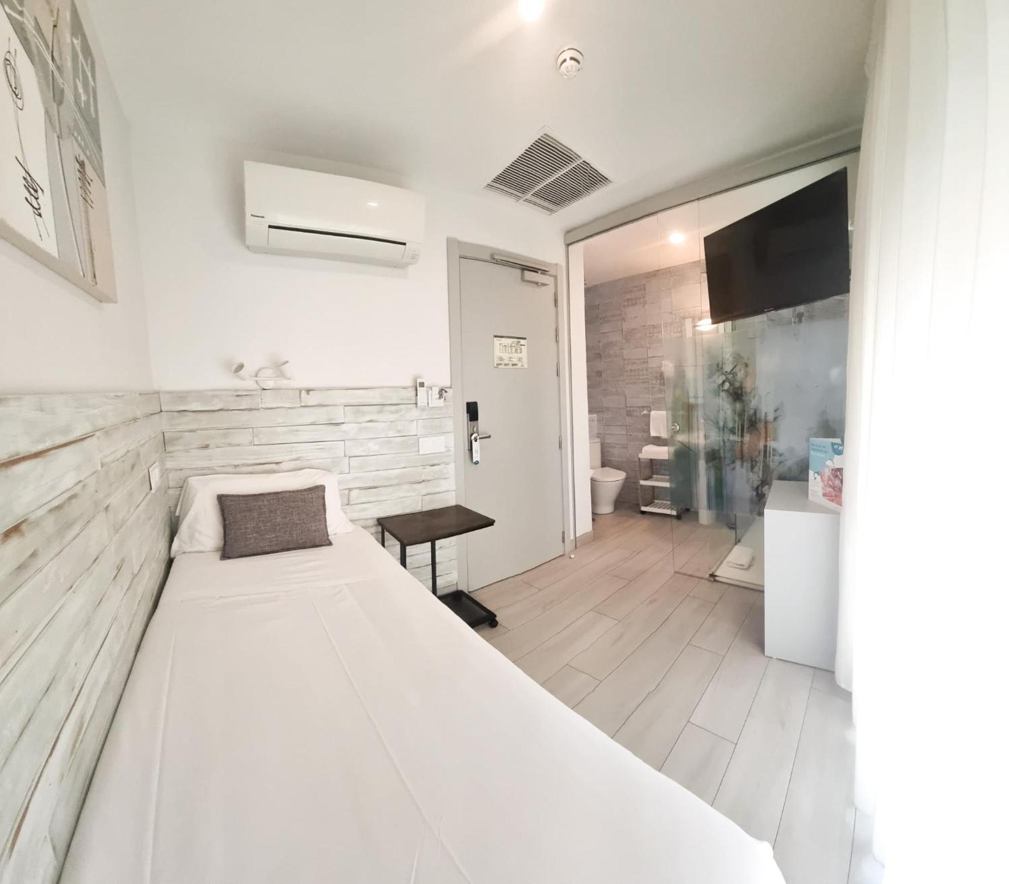 Single Room