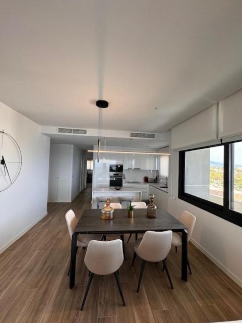 Three-Bedroom Apartment,1678762932:JPEG