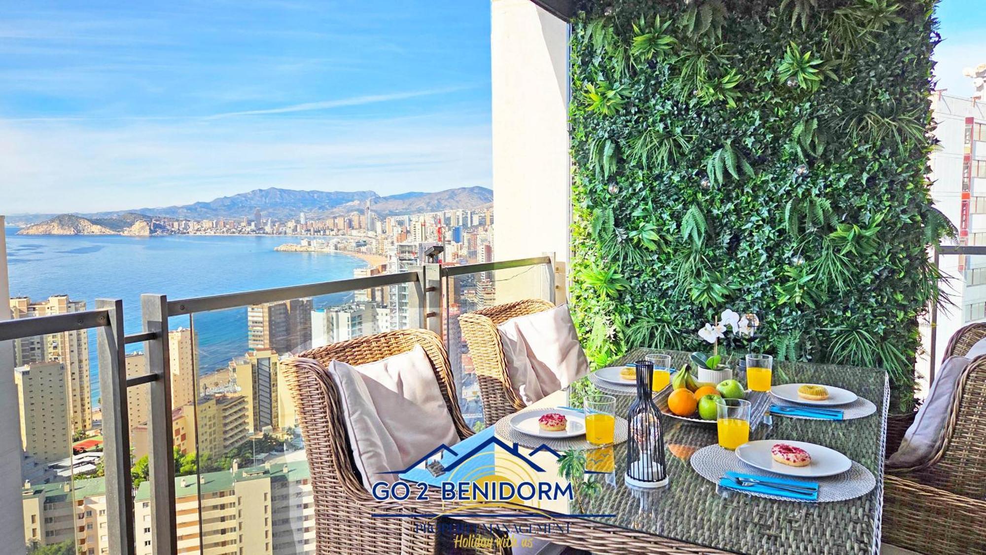 Two-Bedroom Apartment Sea View