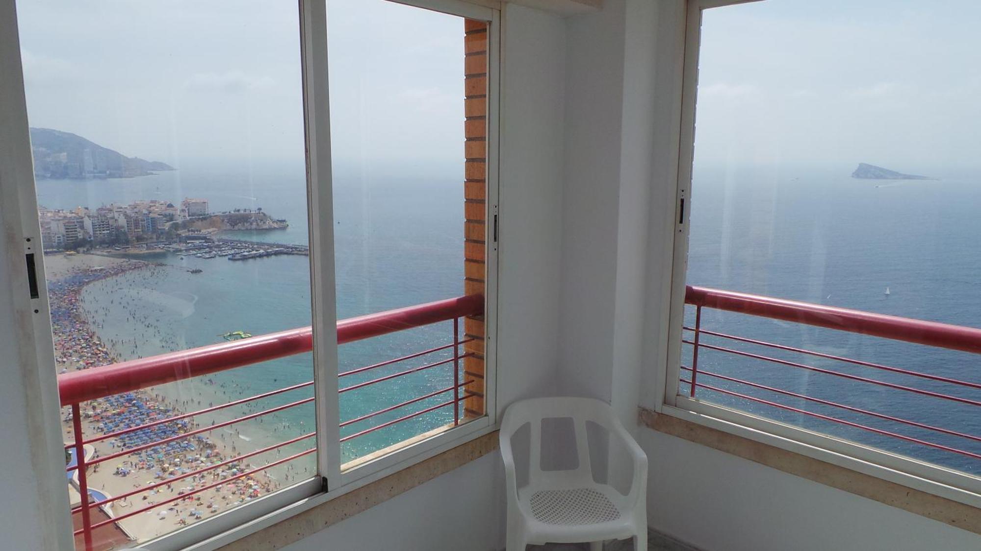Two-Bedroom Apartment Sea View