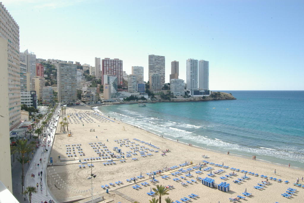 One-Bedroom Apartment Sea View