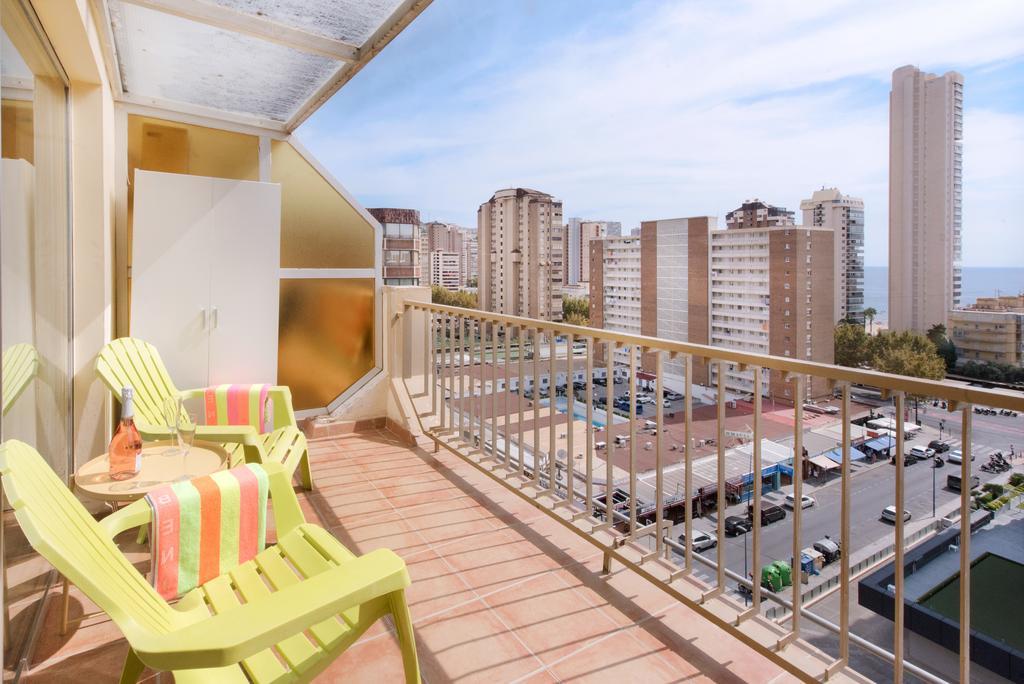 Studio Balcony