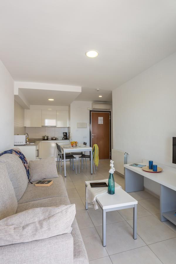 Two-Bedroom Apartment 2-6