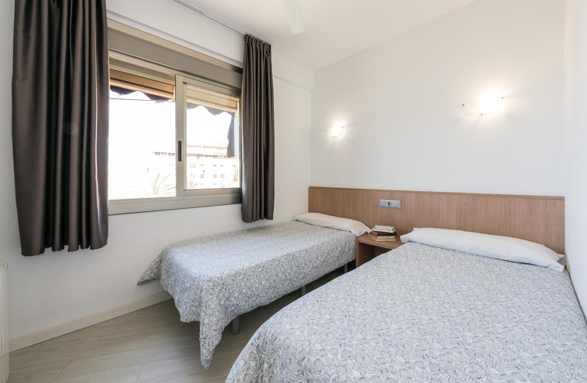 One-Bedroom Apartment Sea View