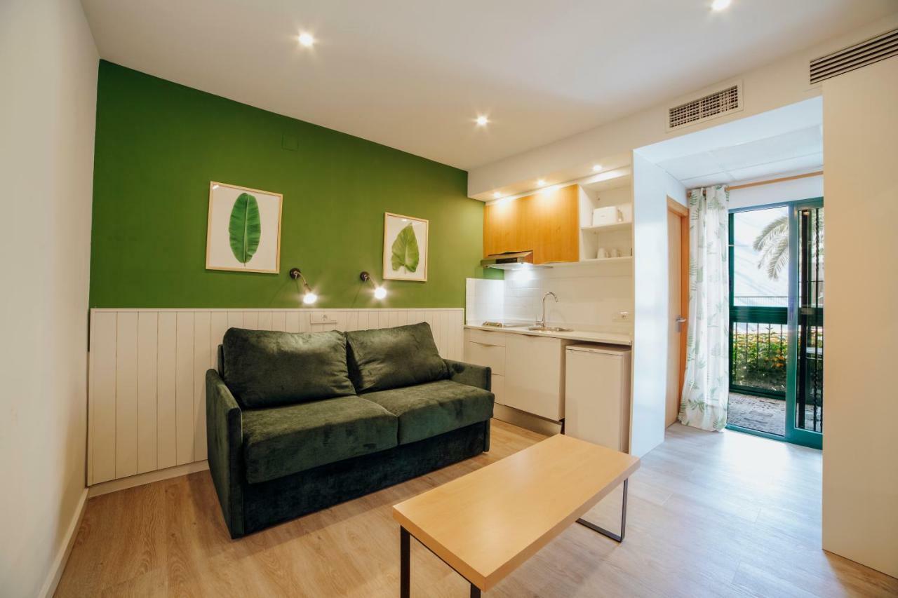 Studio Apartment,816753233:JPEG