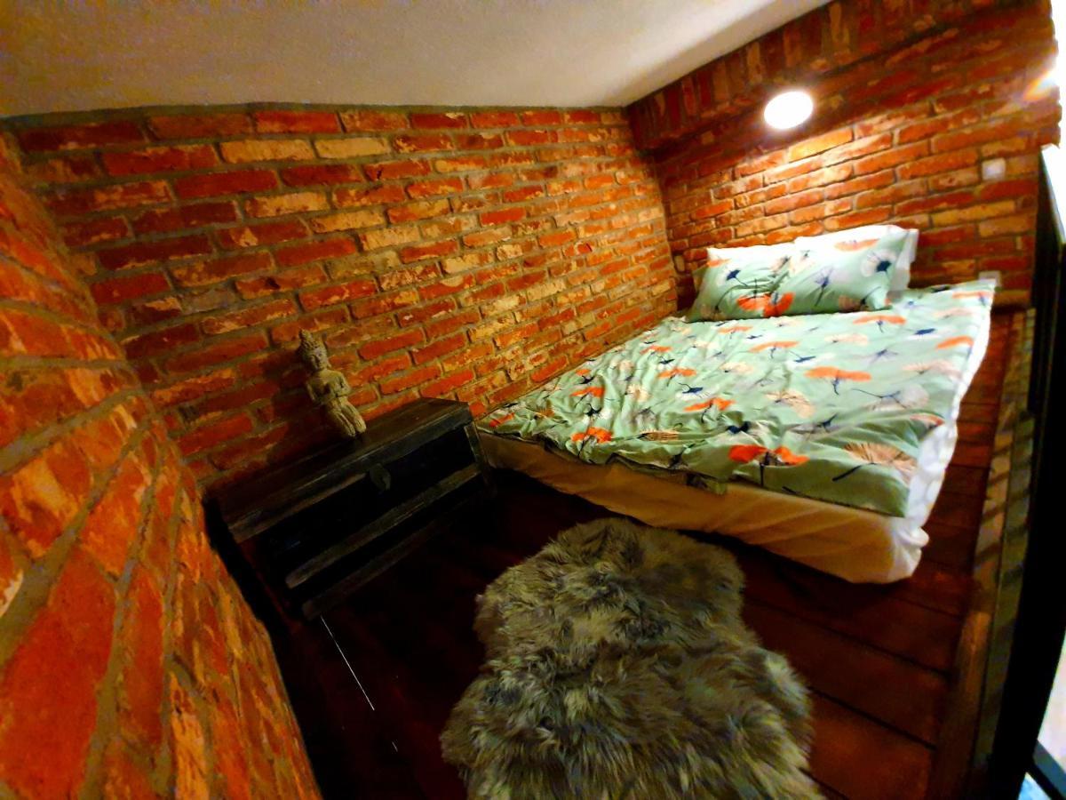 Two-Bedroom Apartment,859476323:JPEG