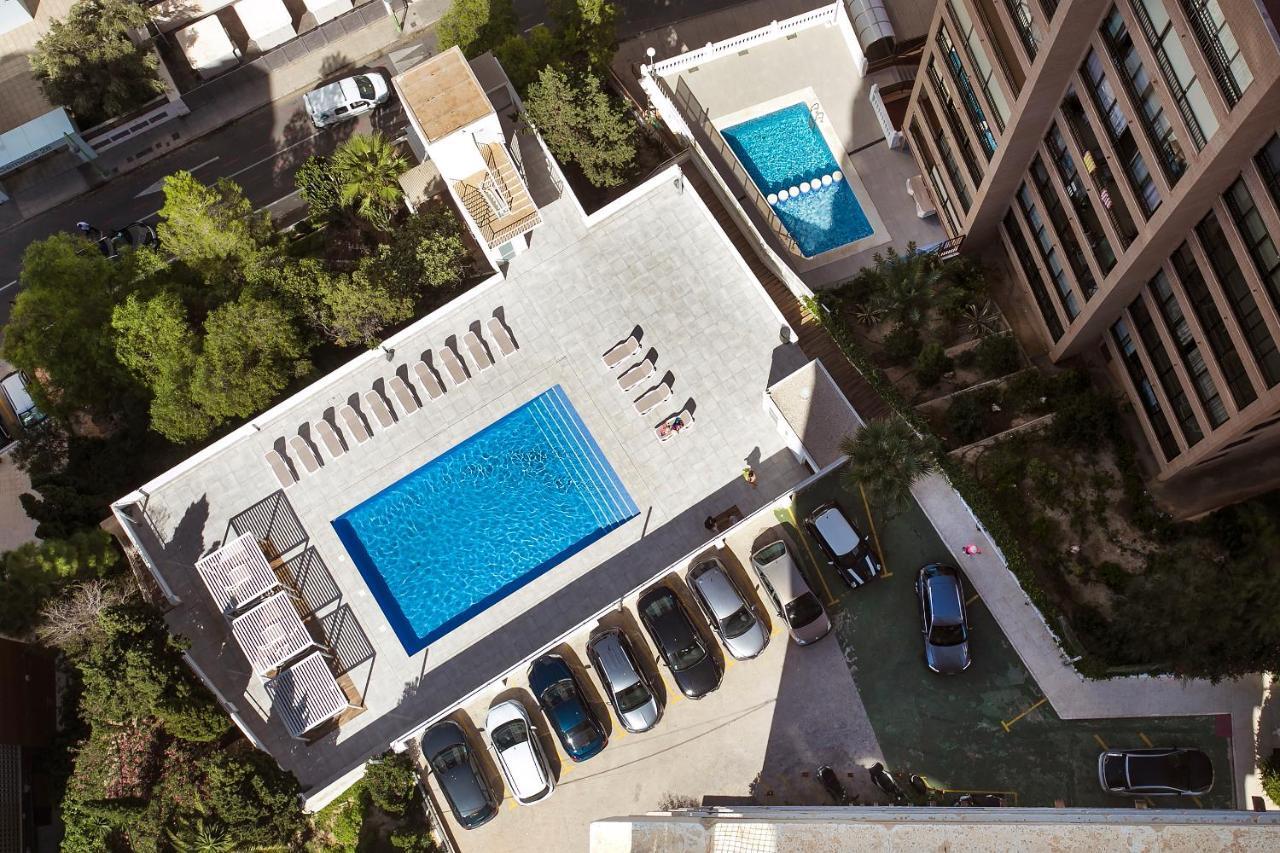 Two-Bedroom Apartment Sea View