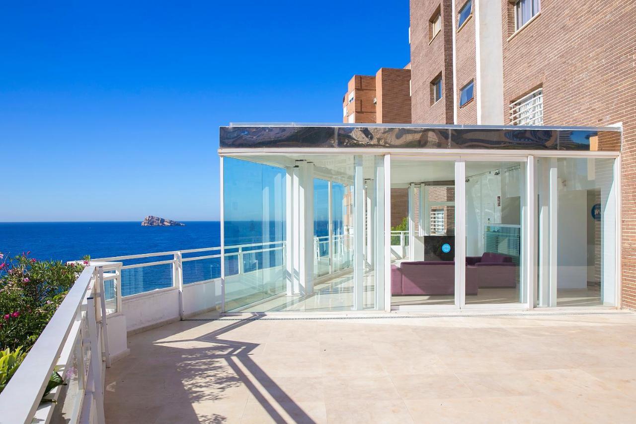 Two-Bedroom Apartment Sea View