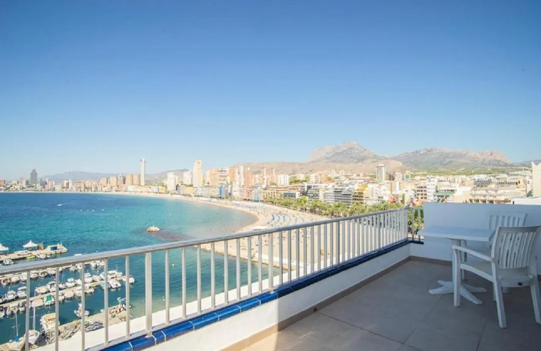 Apartamentos La Mar-1