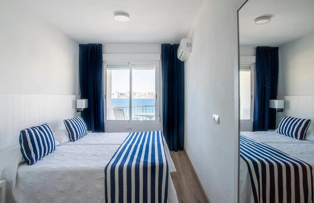Apartamentos La Mar-1