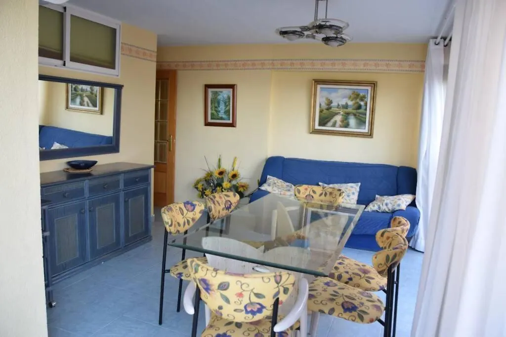 Apartamento en el Paseo Marítimo de Benidorm-1