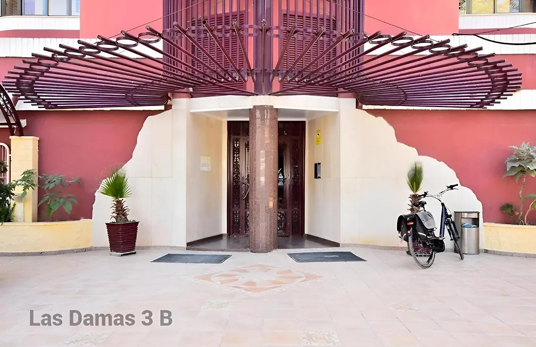 Las Damas 3B Beach Front - Pool & Parking-1