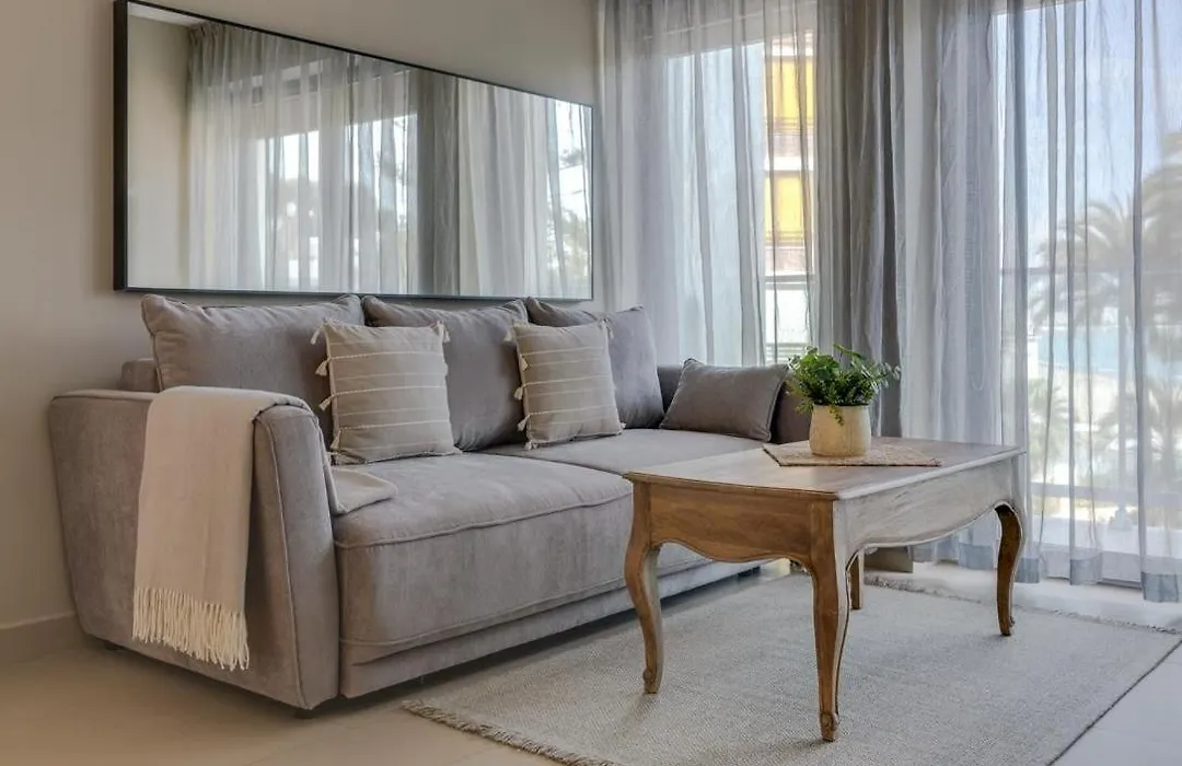 Benidorm Beach Sea View New Family Apartment-1
