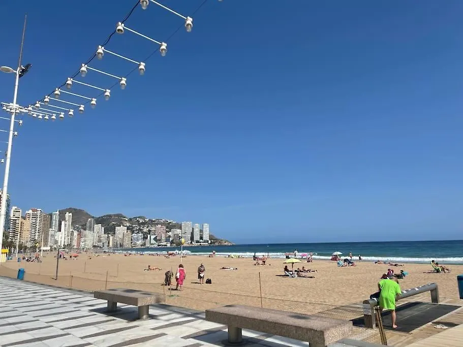 inmejorable ubicación,70m playa 70m pueblo-1