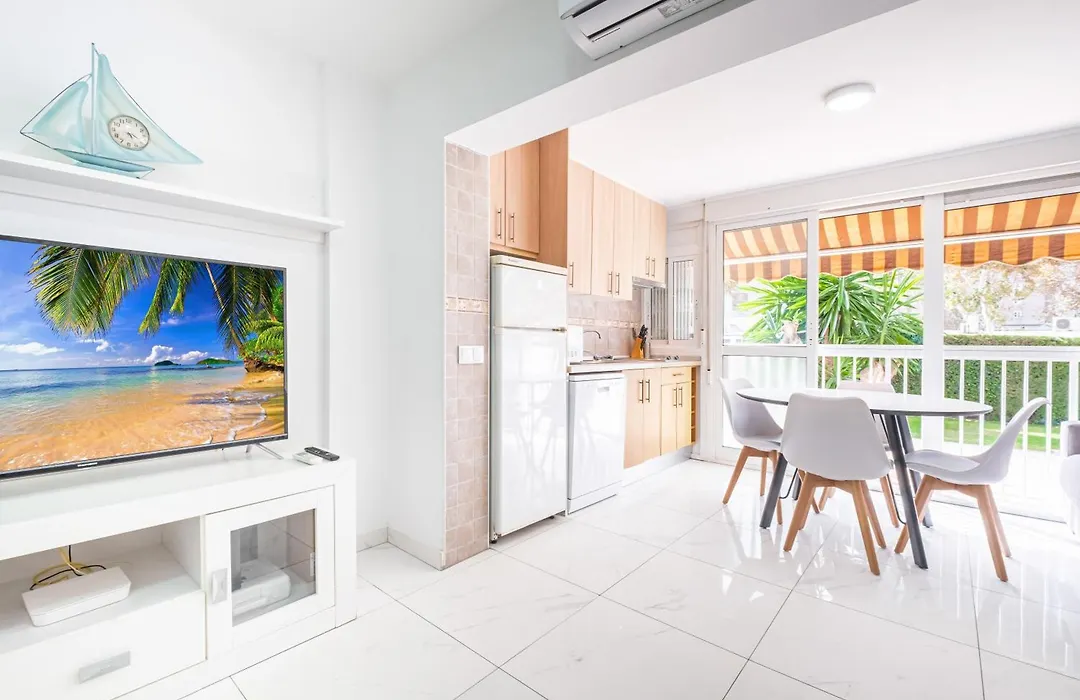 Albatros Ground Floor 1-4 Apartment Levante Beach-1
