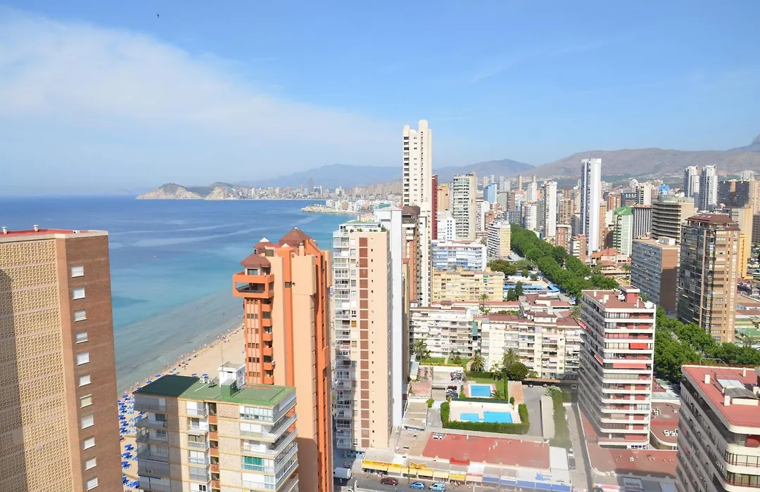 Apartamentos Oasis Benidorm-1