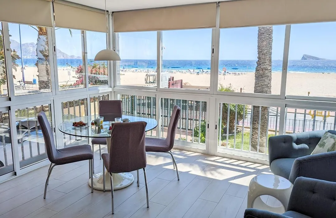 Esmeralda Sea Front Apartment-1