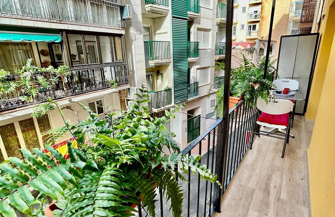 Casa de la Playa in the Old Town of Benidorm-1