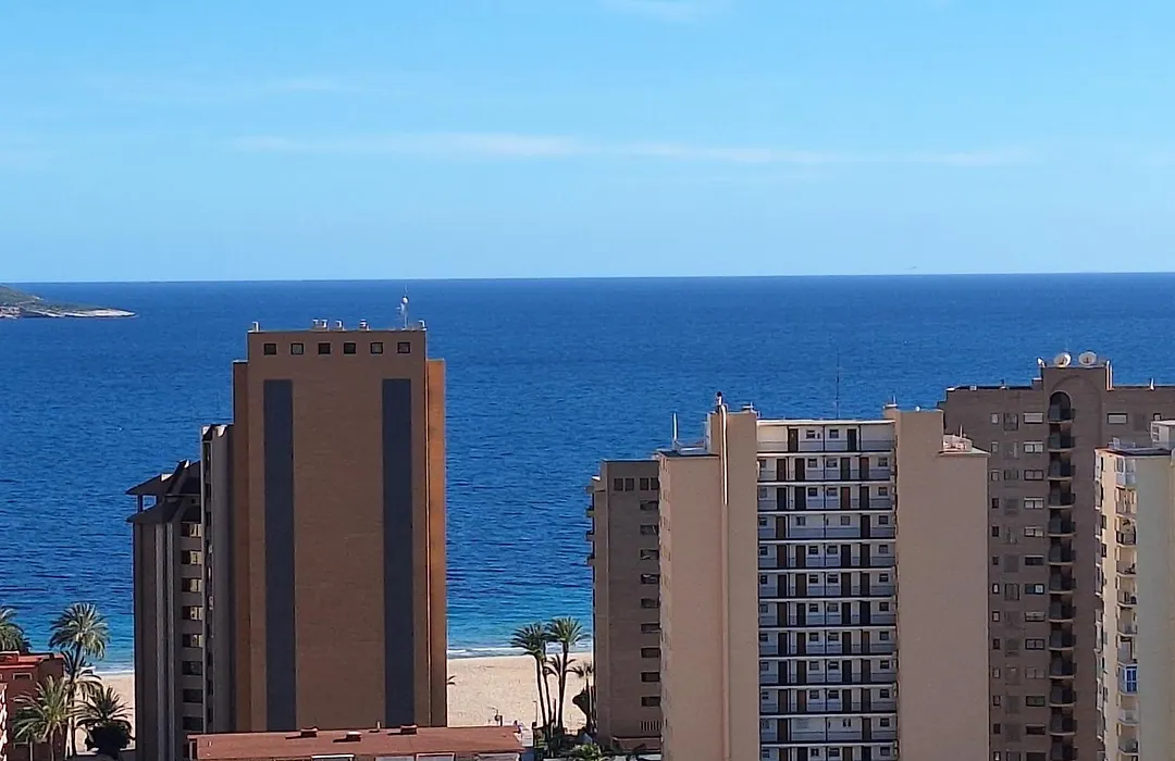 Las Marinas, apartamento muy amplio cerca de playa Poniente-1