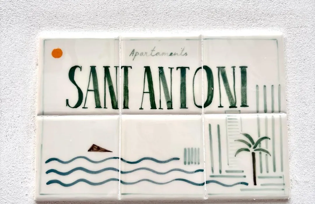 Apartaments Sant Antoni-1