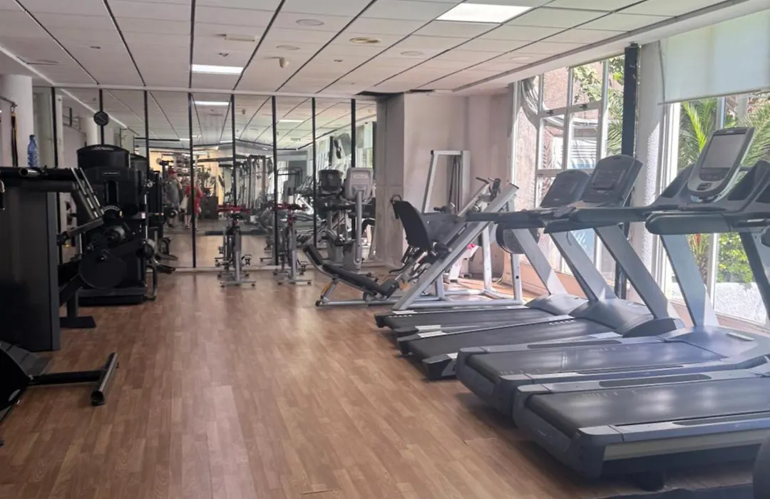 Apartamentos de Benidorm, playa Poniente, España-1