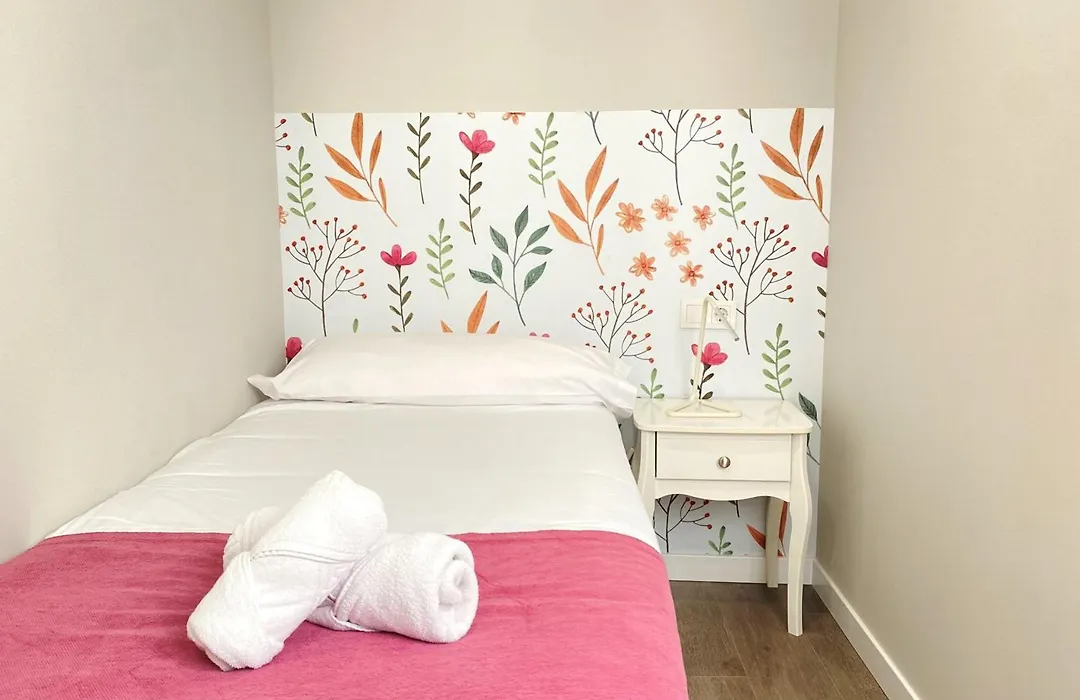 Apartamentos Estemar-1