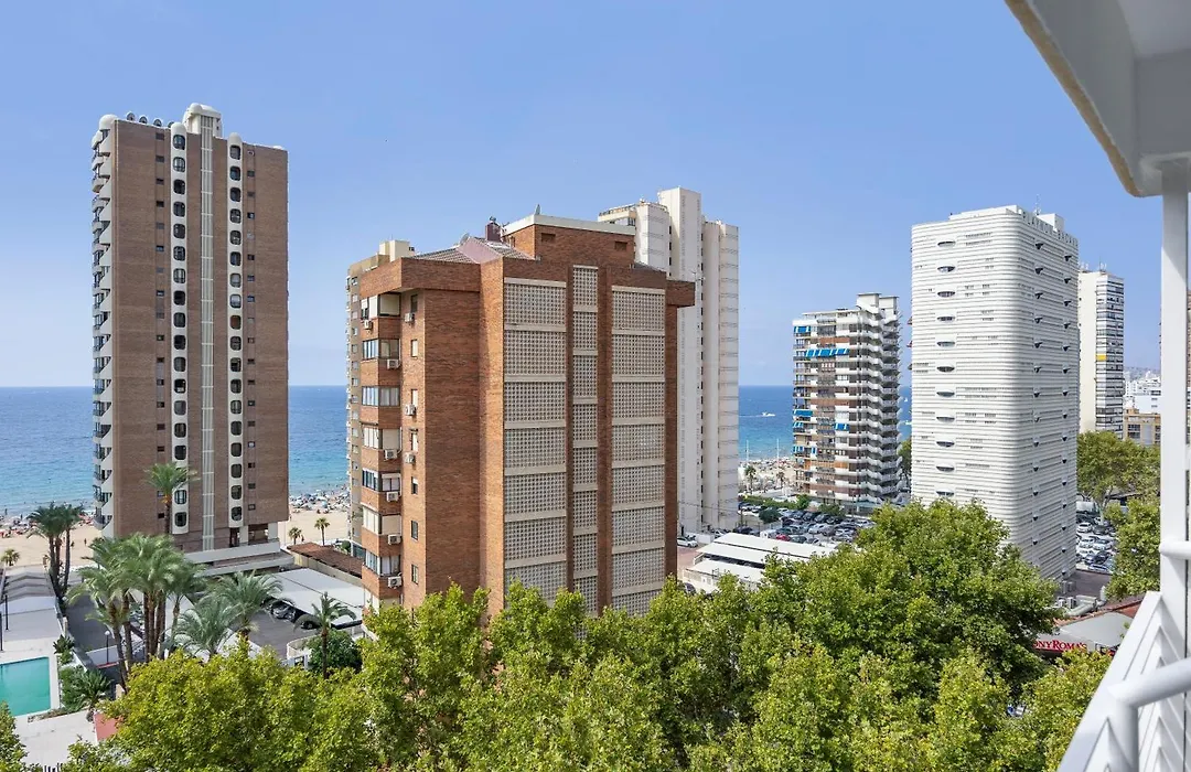 Apartamentos Currus Los Caballos-1