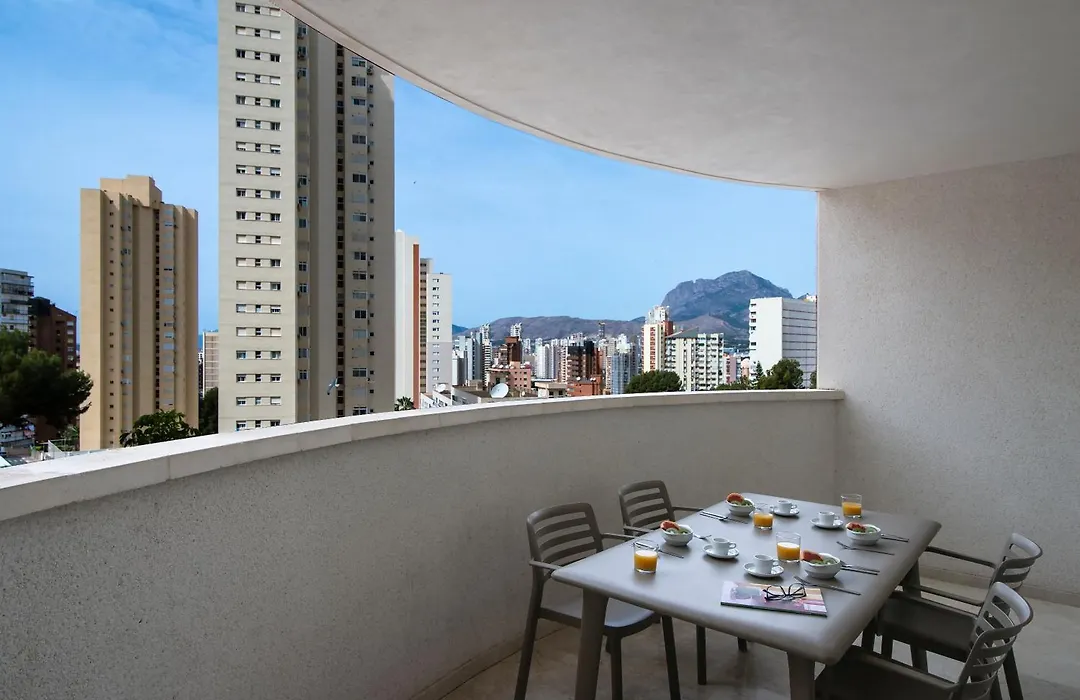 Pierre & Vacances Apartamentos Benidorm Horizon-1