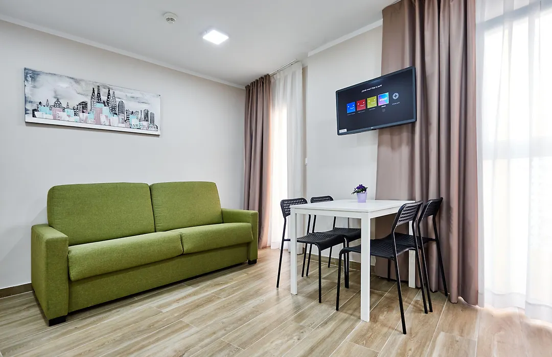 Gbh Hotel-Apartamentos Caballito De Mar-1