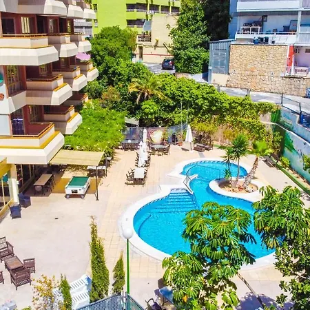 Picasso-Fincas Benidorm-3