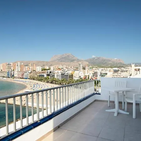 Apartamentos La Mar-2