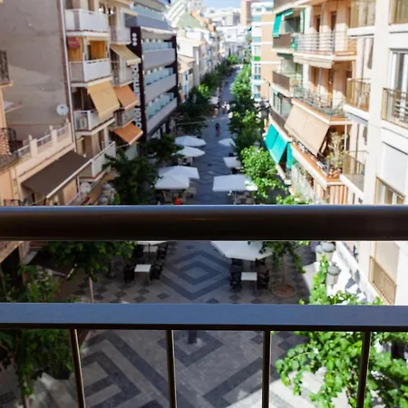 Apartamentos Mayal Con Piscina-2