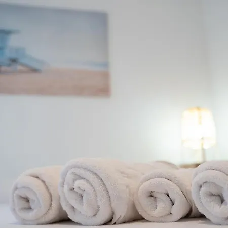 Apartamento Junto A La Playa De Benidorm-3