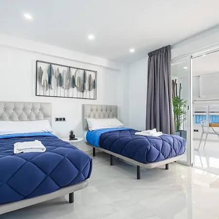 Principado Loix Apartment Deluxe 17C Levante Beach-3