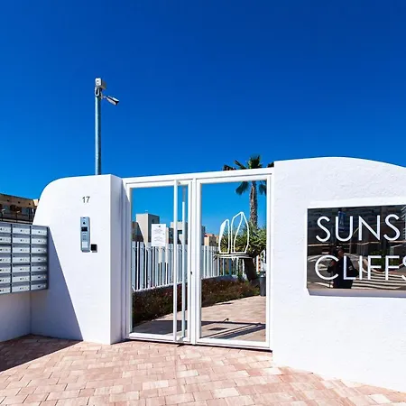 Sunset Cliffs Sea & Sky Apartments-3