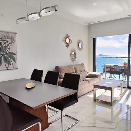 Sunset Drive Superb Apartment-2